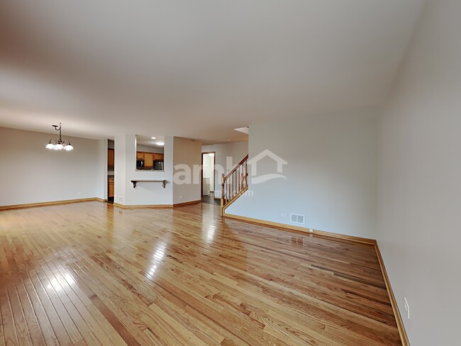 Photo - 2263 N Arapahoe Trail