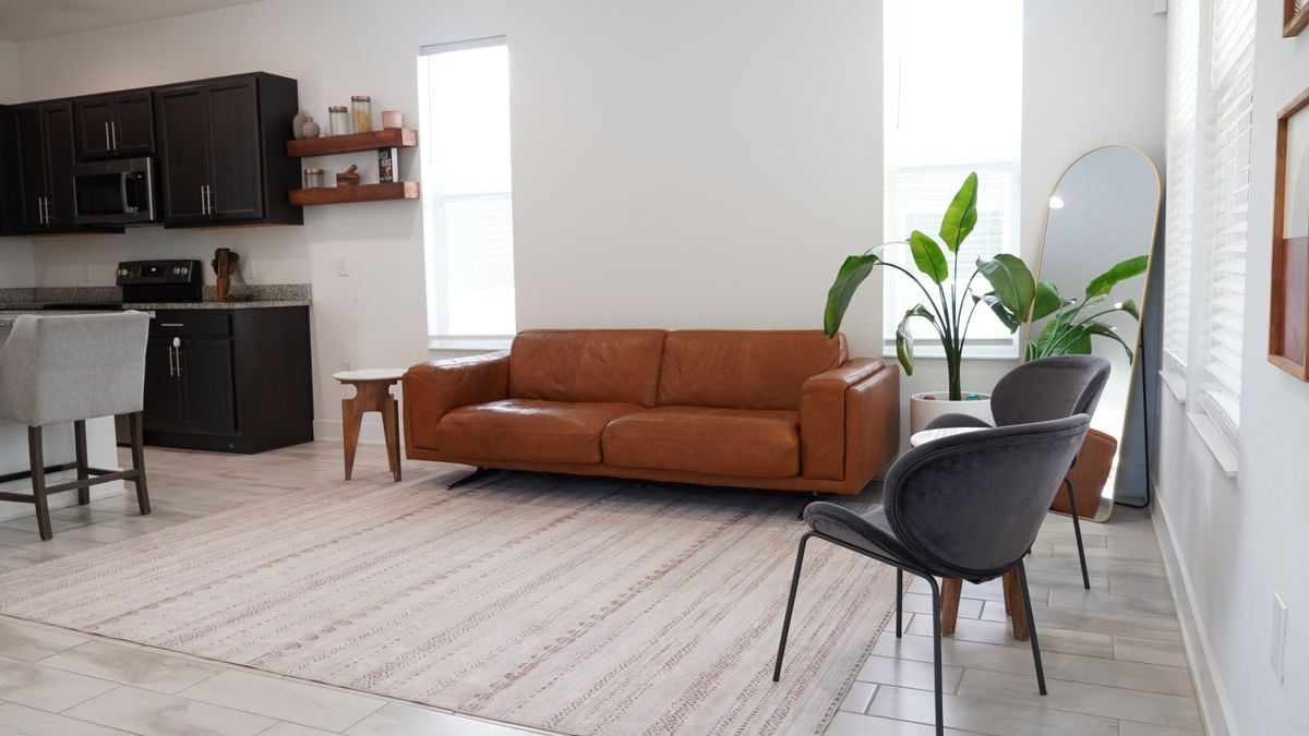 Photo - 4400 N Branch Ave