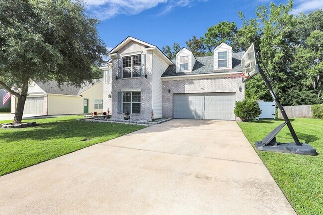 Photo - 136 Meadowside Ln