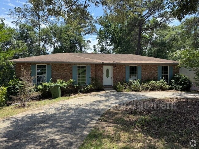 Building Photo - 6823 Live Oaks Dr Rental