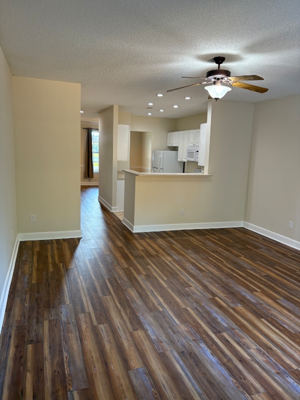 Photo - 2984 Sugarberry Ln