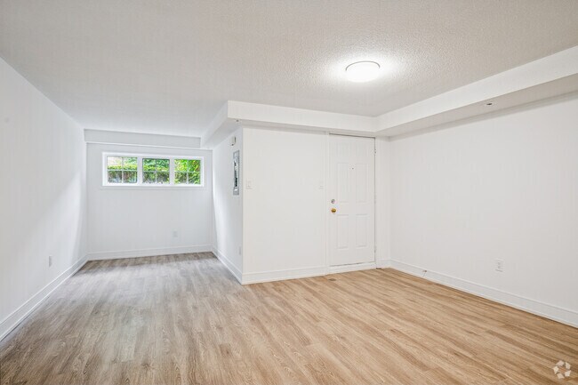 2BR, 2BA - Living Room