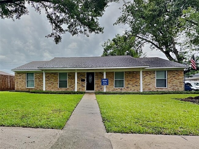 Photo - 8127 Twin Hills Dr Casa