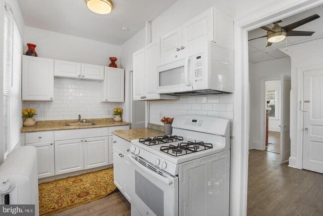 Photo - 1578 Old York Rd