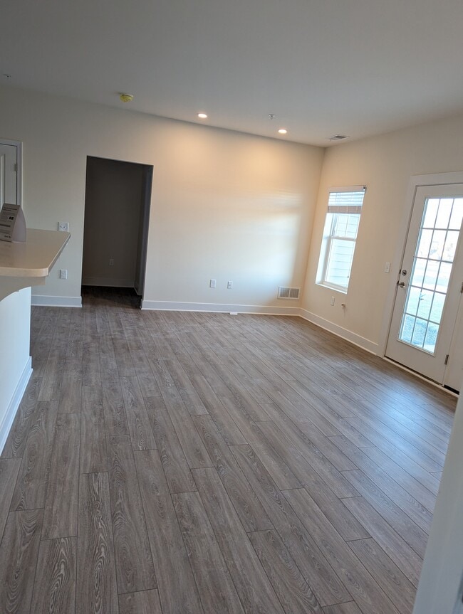 College Park Apartments and Rental Homes For Rent in DE