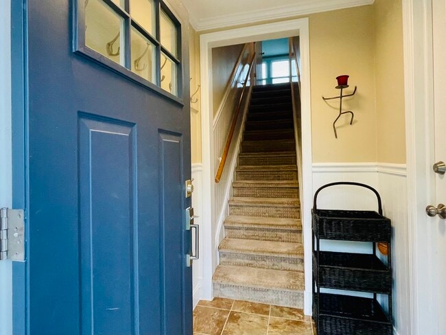 Photo - 806 Hall St