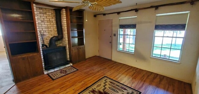 Photo - 1806 Cherry Orchard Dr