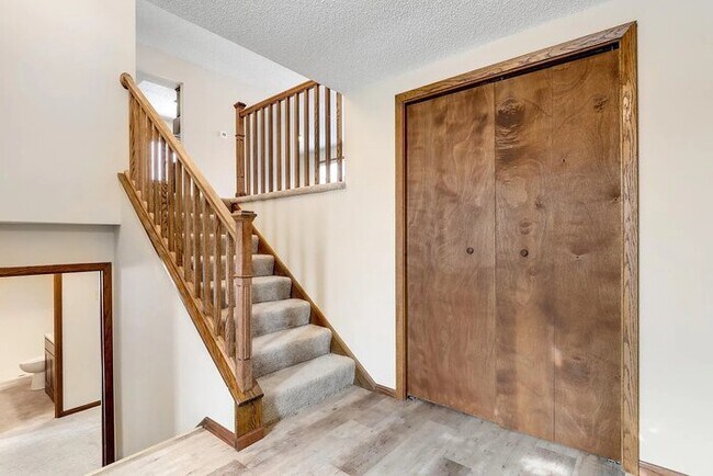 Photo - 2350 Erin Ct