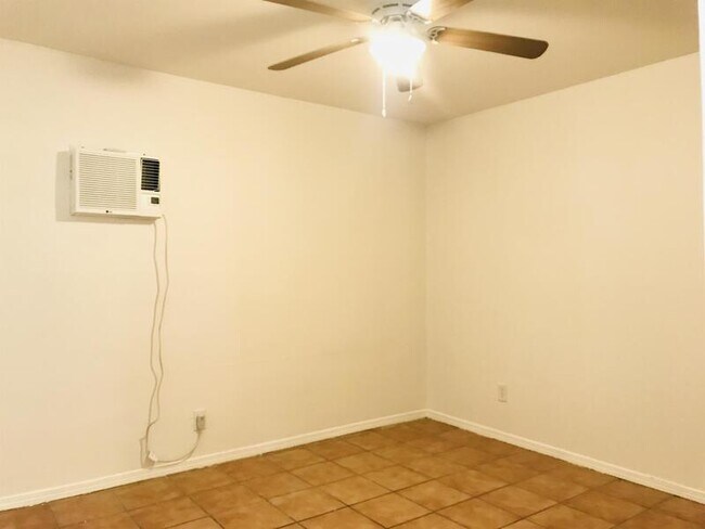 Photo - 4512 Arlen Ave Unit Apt B