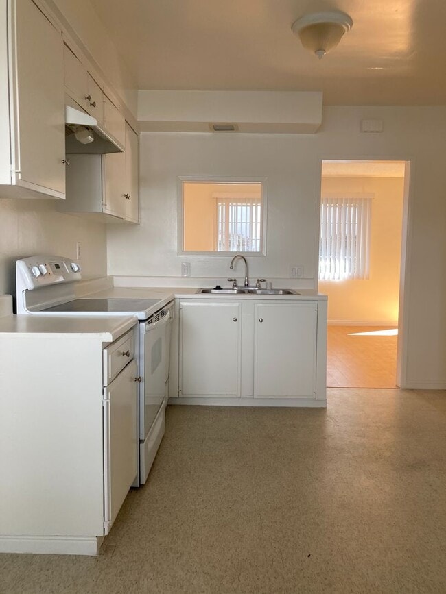 Photo - Rolling Hills Gardens REC