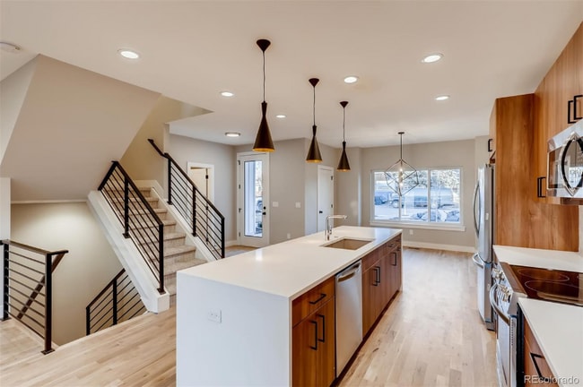 Building Photo - 4637 S Lincoln St Rental