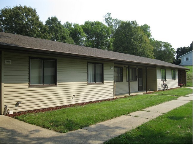 Walker Apartments - Walker Apartments