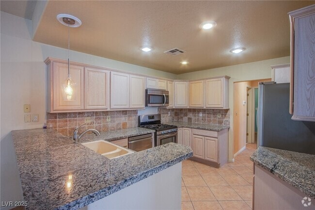 Building Photo - 5086 Mt Pleasant Ln Rental