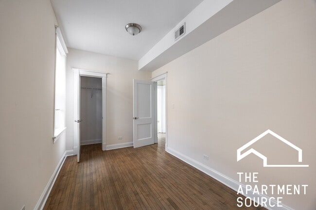 Photo - 2814 N Troy St Unit 2