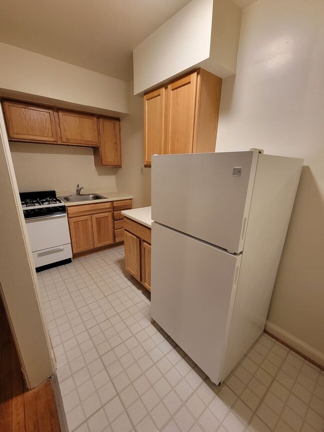 Courthouse Manor Apartments