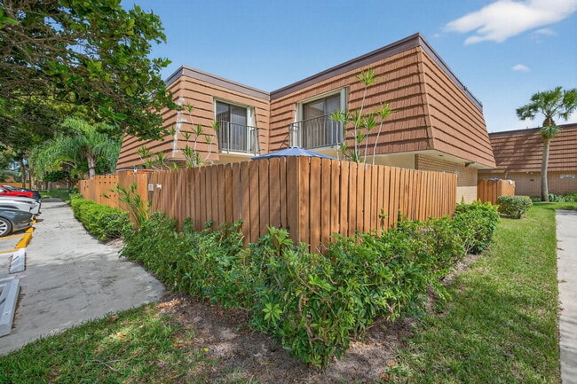 Photo - 2701 27th Ct