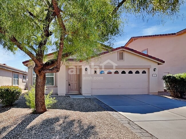 Building Photo - 286 E Mountain Alder St