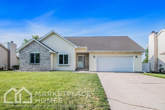 Photo - 1560 Stonehaven Dr House