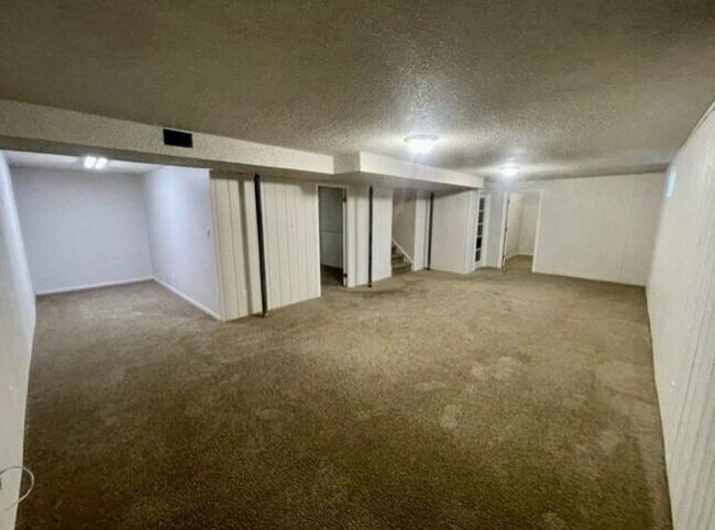 Photo - 3169 W Grand Ave
