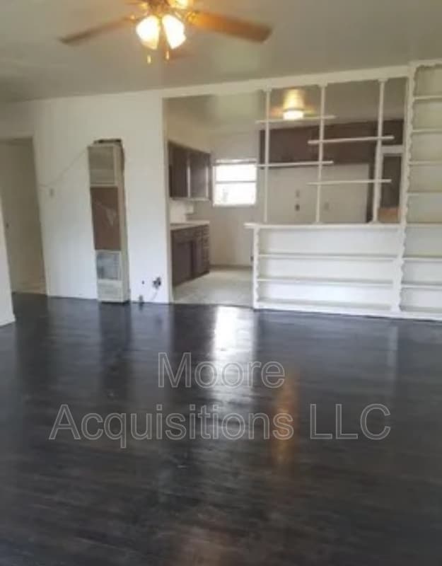Photo - 1046 W Star St