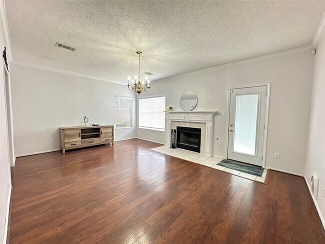 Photo - 1247 Mountain Lake Dr