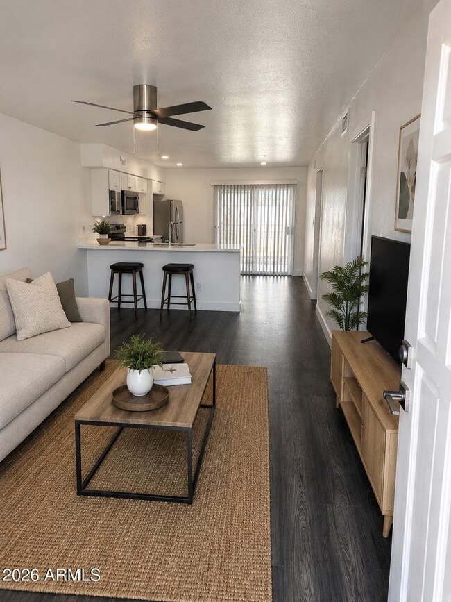 Photo - 510 W University Dr Unit 201