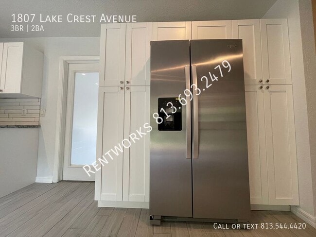 Photo - 1807 Lakecrest Ave