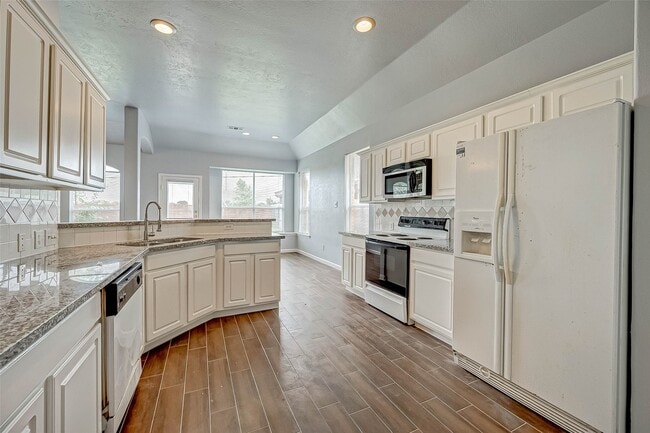 Photo - 3306 Stratford Pointe Dr