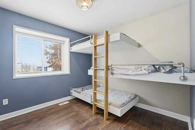 Photo - 11516 N Windsor Ave