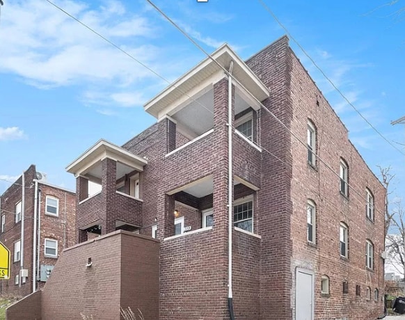 Building Photo - 3155 Jackson St Rental