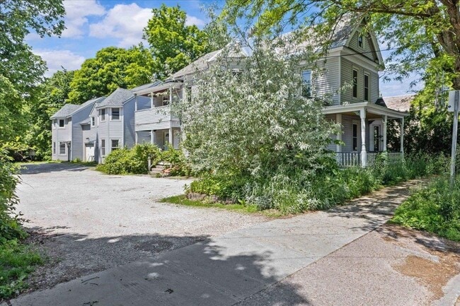 Photo - 21 Hyde St Unit 2