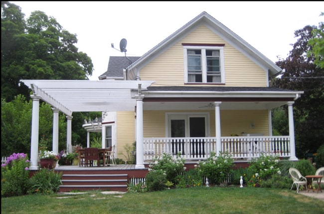 Photo - 14927 S Bartlett Ave