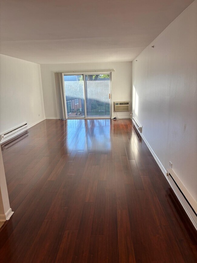 Photo - 1900 Knights Bridge Dr Unit 2A