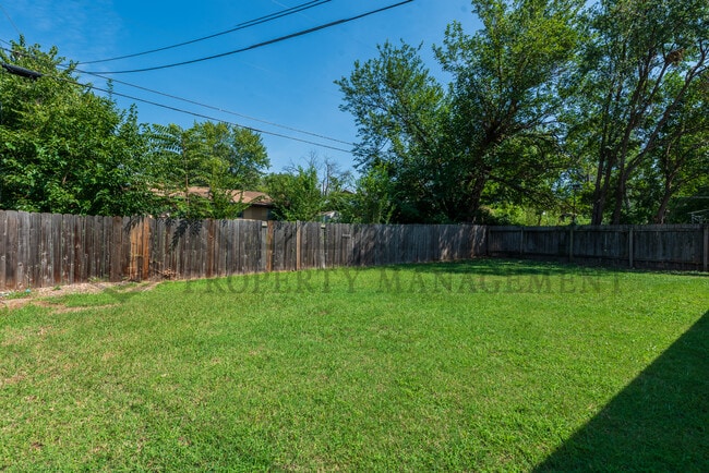 Photo - 1022 S Capri Ln