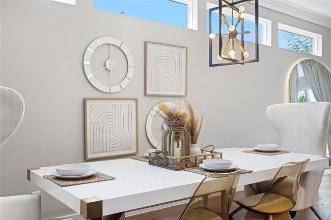 Photo - 7033 Avenue L