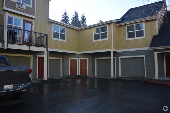 Building Photo - 1830 SE Cutter Ln Rental