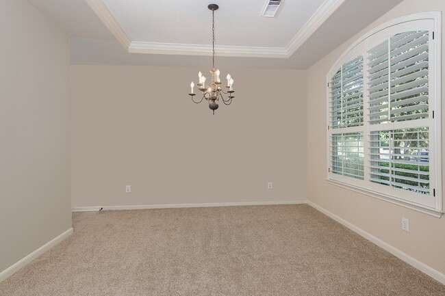 Photo - 54 S Longsford Cir