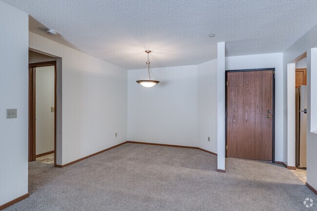 2BR, 1.25BA - 1.136SF - Dining Room