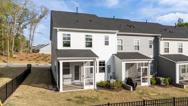 Photo - Charming 3 Bedroom Home located in Wake Forest