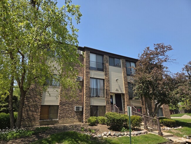 Building Photo - 164 Dunteman Dr Unit 101 Rental