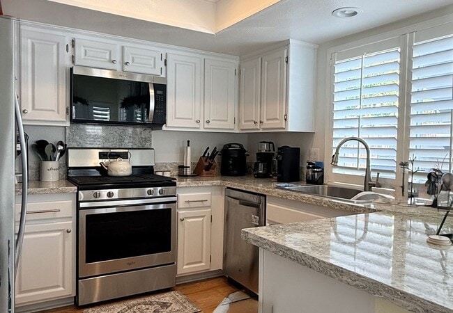 Photo - 2165 Canyon Dr