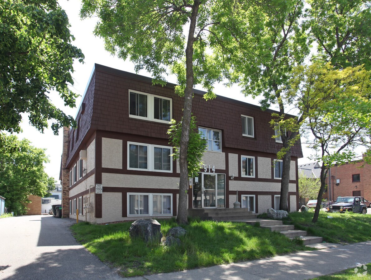 Hedberg Apartments - Hedberg Apartments