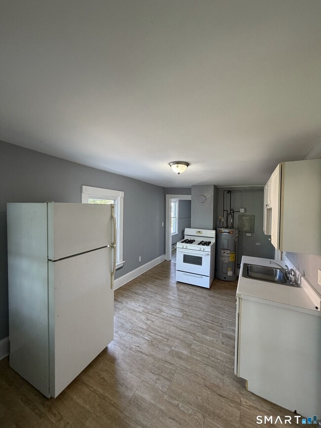 Photo - 22 Hawthorne St Unit 3