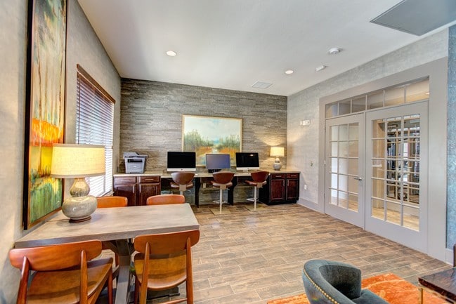 Crowne at Cahaba River