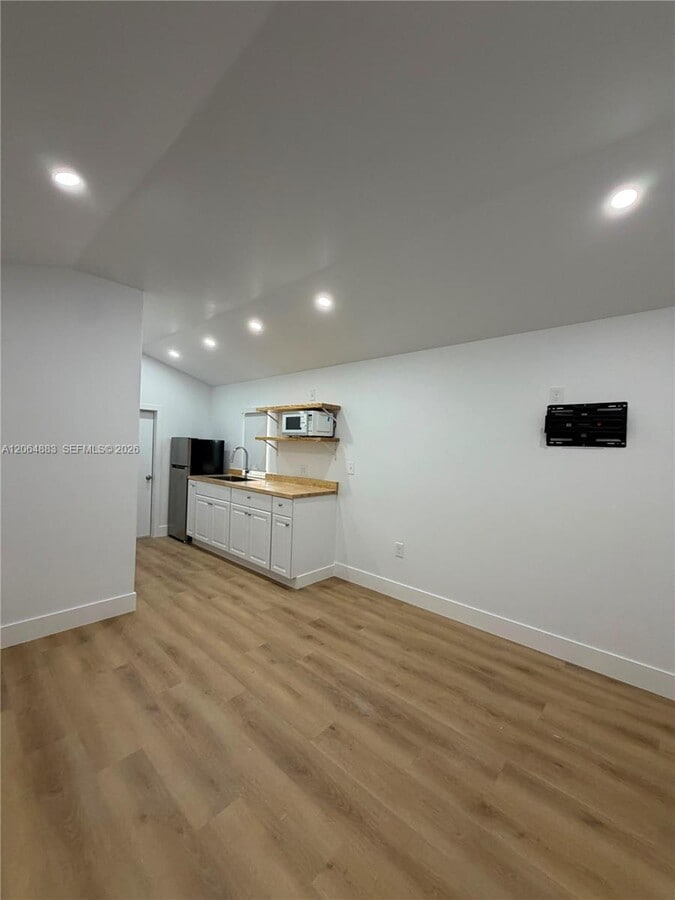 Photo - 1400 SW 29th Ave Unit 2