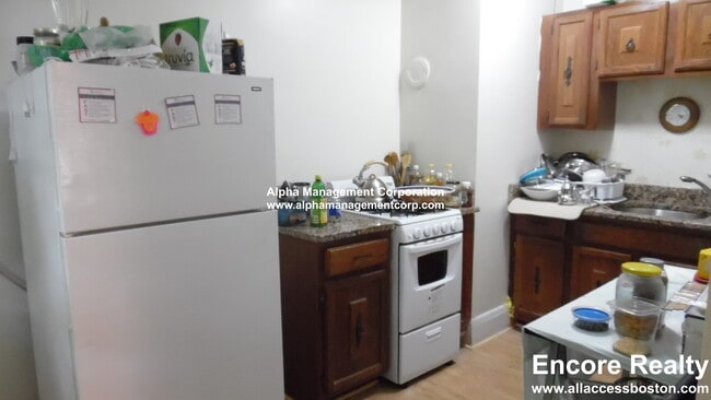 Photo - 349 Pleasant St