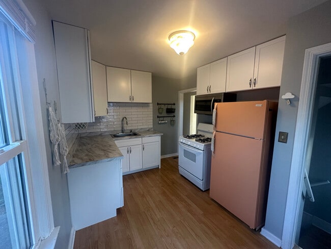 Photo - 1336 W Summit Ave