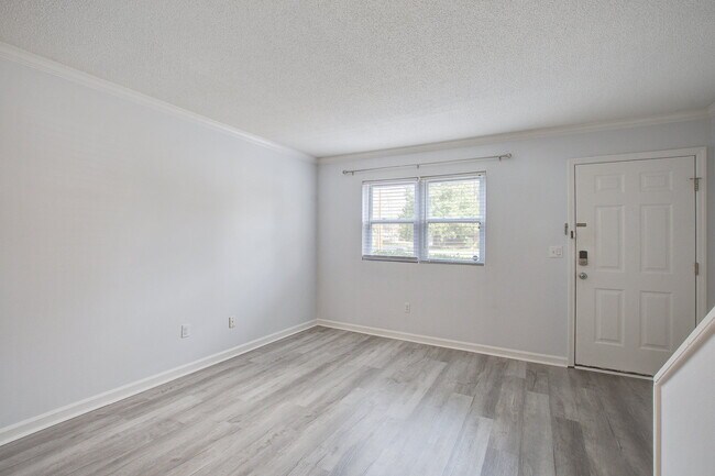 Photo - 1836 Mepkin Rd