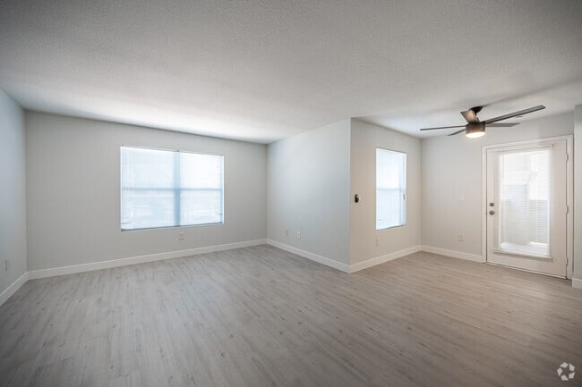 Building Photo - 5055 W Hacienda Ave Rental