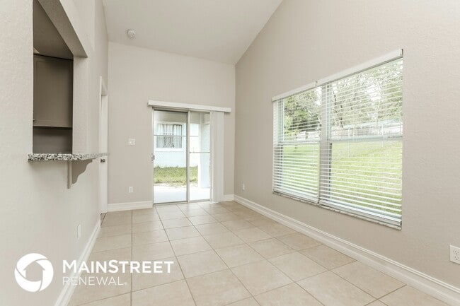 Photo - 137 W 20th St